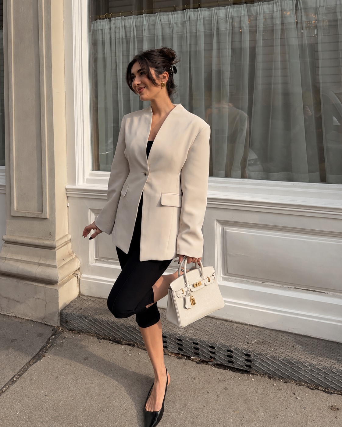 Sloane Pebbled Calfskin Top-Handle Bag in Ivory